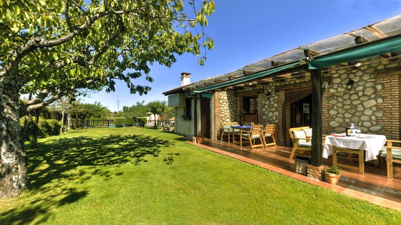 El Canchal De La Gallina - Parking Gratis - Jacuzzi En Privado - Cafeteria - Desayunos - Piscina De Agua Caliente A Partir Del 12 De Abril 2025 Hervás Zewnętrze zdjęcie