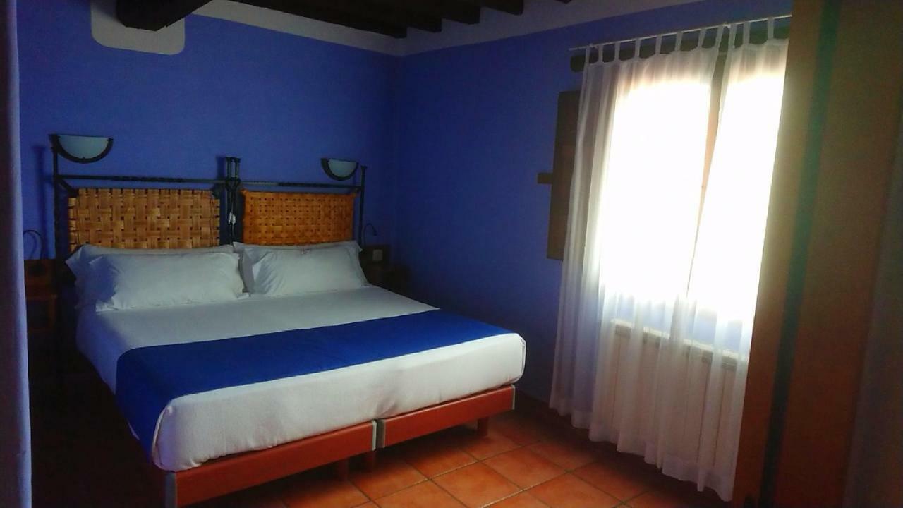 El Canchal De La Gallina - Parking Gratis - Jacuzzi En Privado - Cafeteria - Desayunos - Piscina De Agua Caliente A Partir Del 12 De Abril 2025 Hervás Zewnętrze zdjęcie